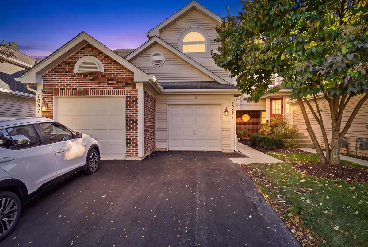 1055 Woodhill Court, Elgin, IL 60120 - #1
