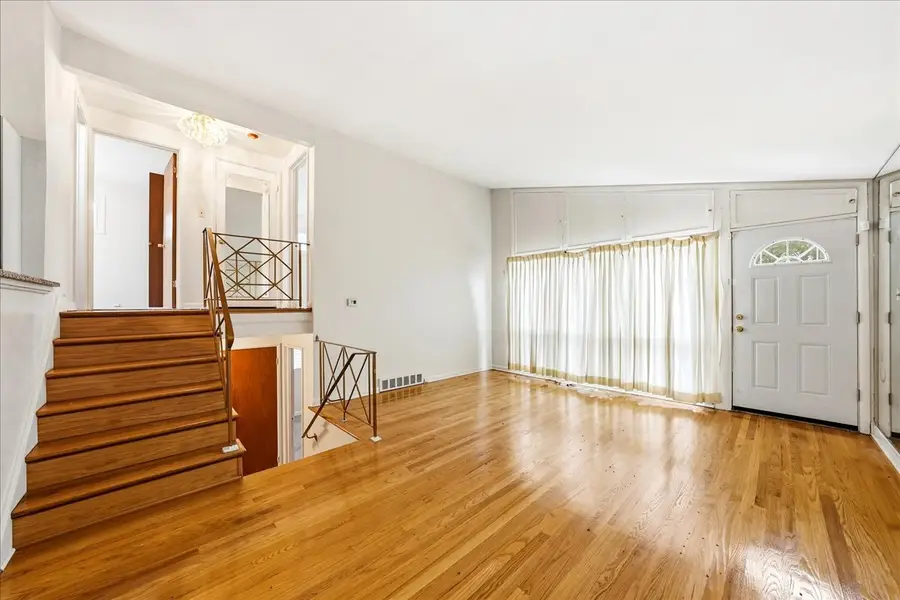 8343 S Kenwood Avenue, Chicago, IL 60619 - #2
