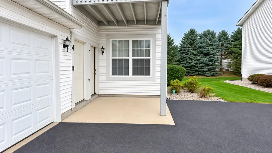 10152 Monarch Road #3, Roscoe, IL 61073 - #2