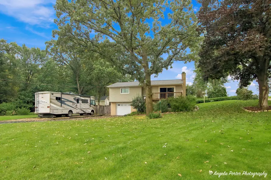 5104 E Lake Shore Drive, Wonder Lake, IL 60097 - #2