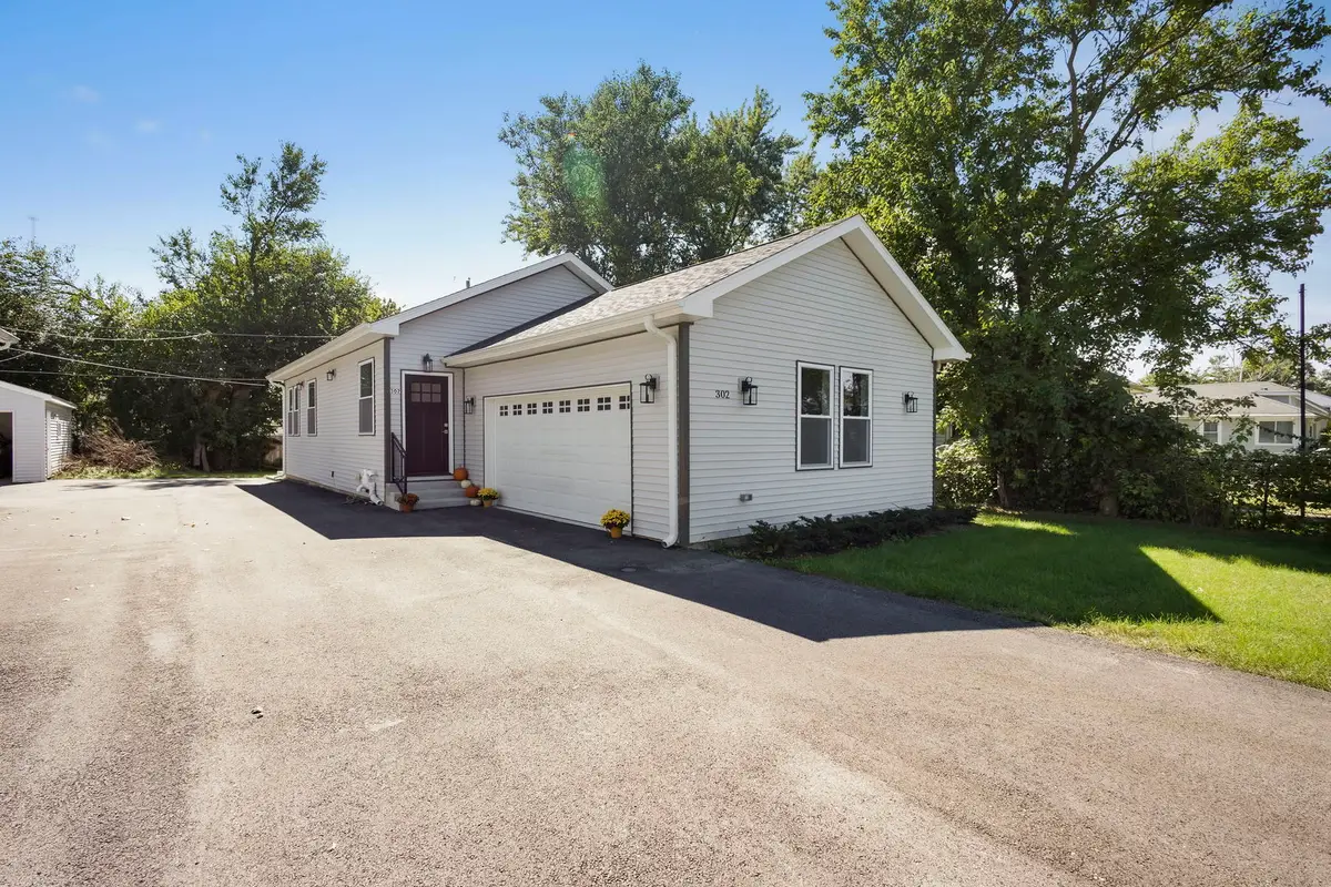 302 Hughes Avenue, Lockport, IL 60441 - #1