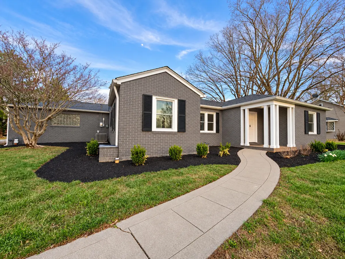 14652 N Il Hwy 37 Highway, Mount Vernon, IL 62864 - #1
