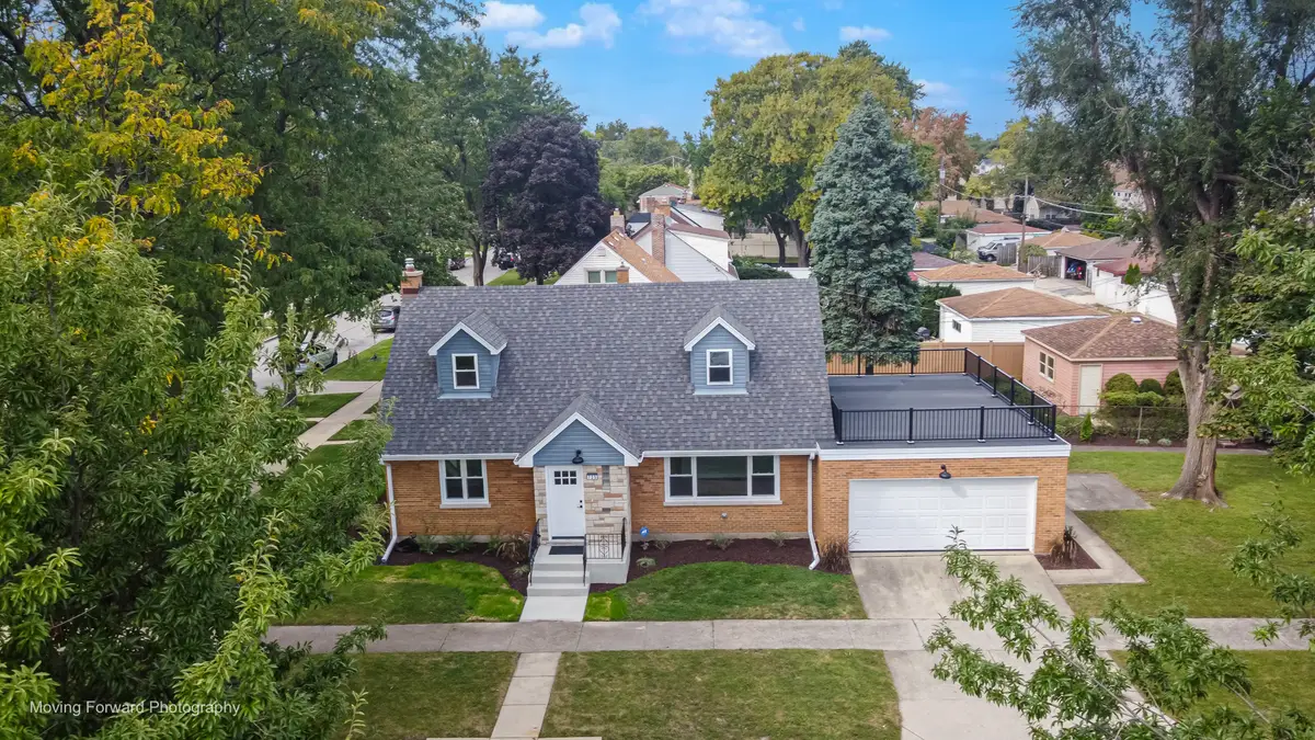 725 Hull Avenue, Westchester, IL 60154 - #1