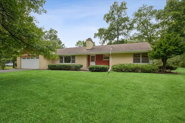 3460 W Mardan Drive, Long Grove, IL 60047