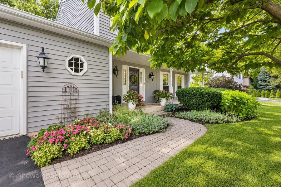 1110 E Gartner Road, Naperville, IL 60540 - #3