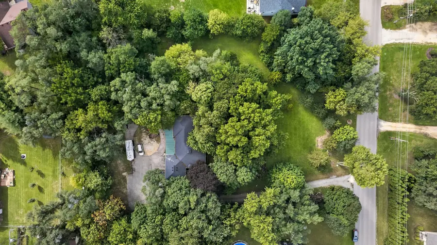 1080 W Jackson Street, Belvidere, IL 61008 - #2