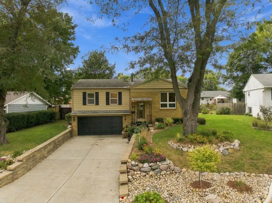 8 Plymouth Court, Normal, IL 61761 - #2