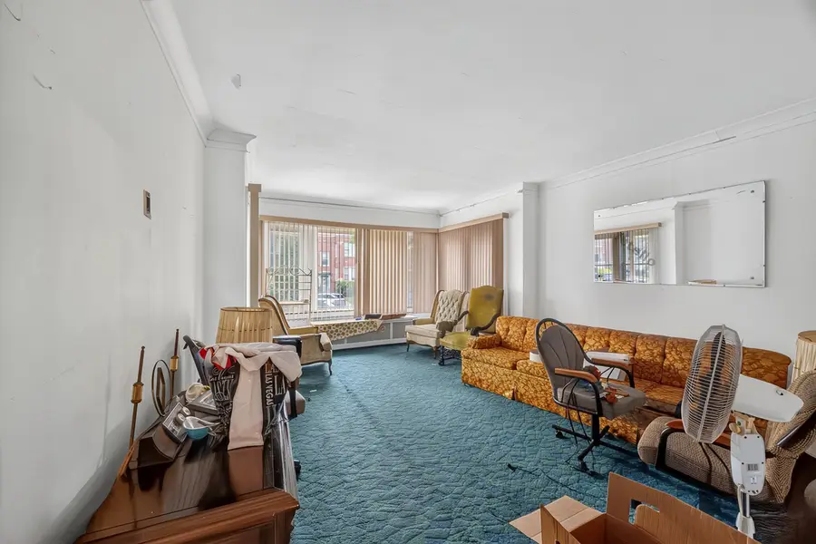 7817 S Euclid Avenue, Chicago, IL 60649 - #3