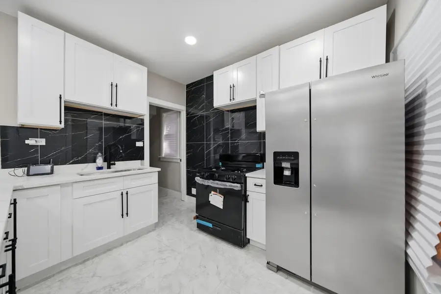122 N Long Avenue, Chicago, IL 60644 - #3