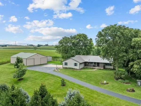 1189 N Blackhawk Road, Oregon, IL 61061