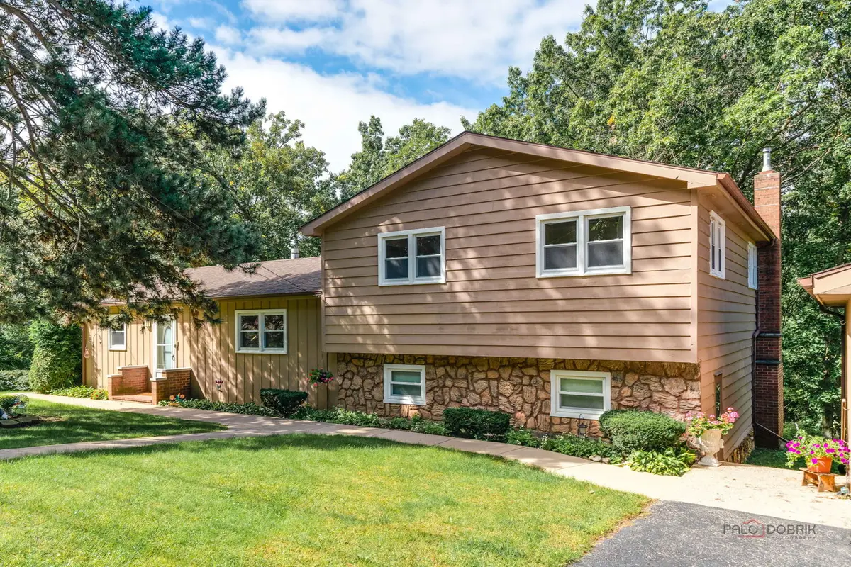 39152 N West End Drive, Spring Grove, IL 60081 - #1