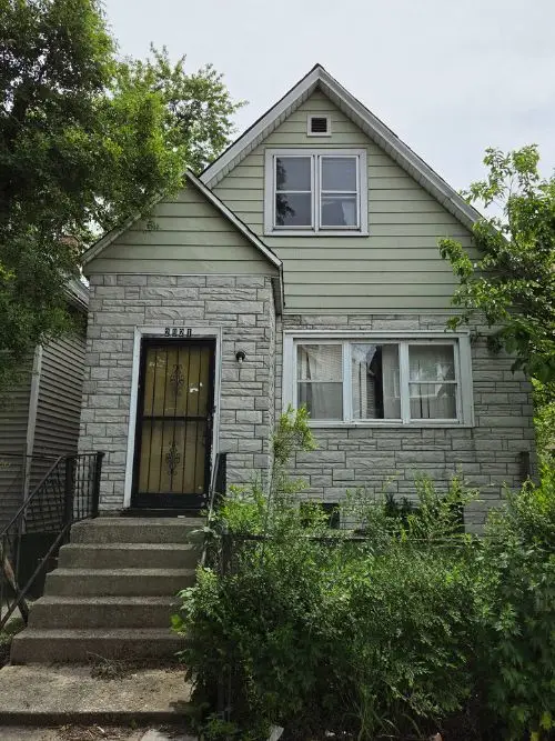 2921 E 78th Place, Chicago, IL 60649