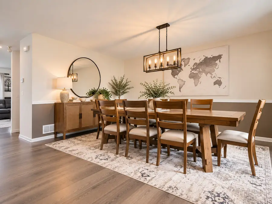 444 Radcliff Lane, South Elgin, IL 60177 - #2