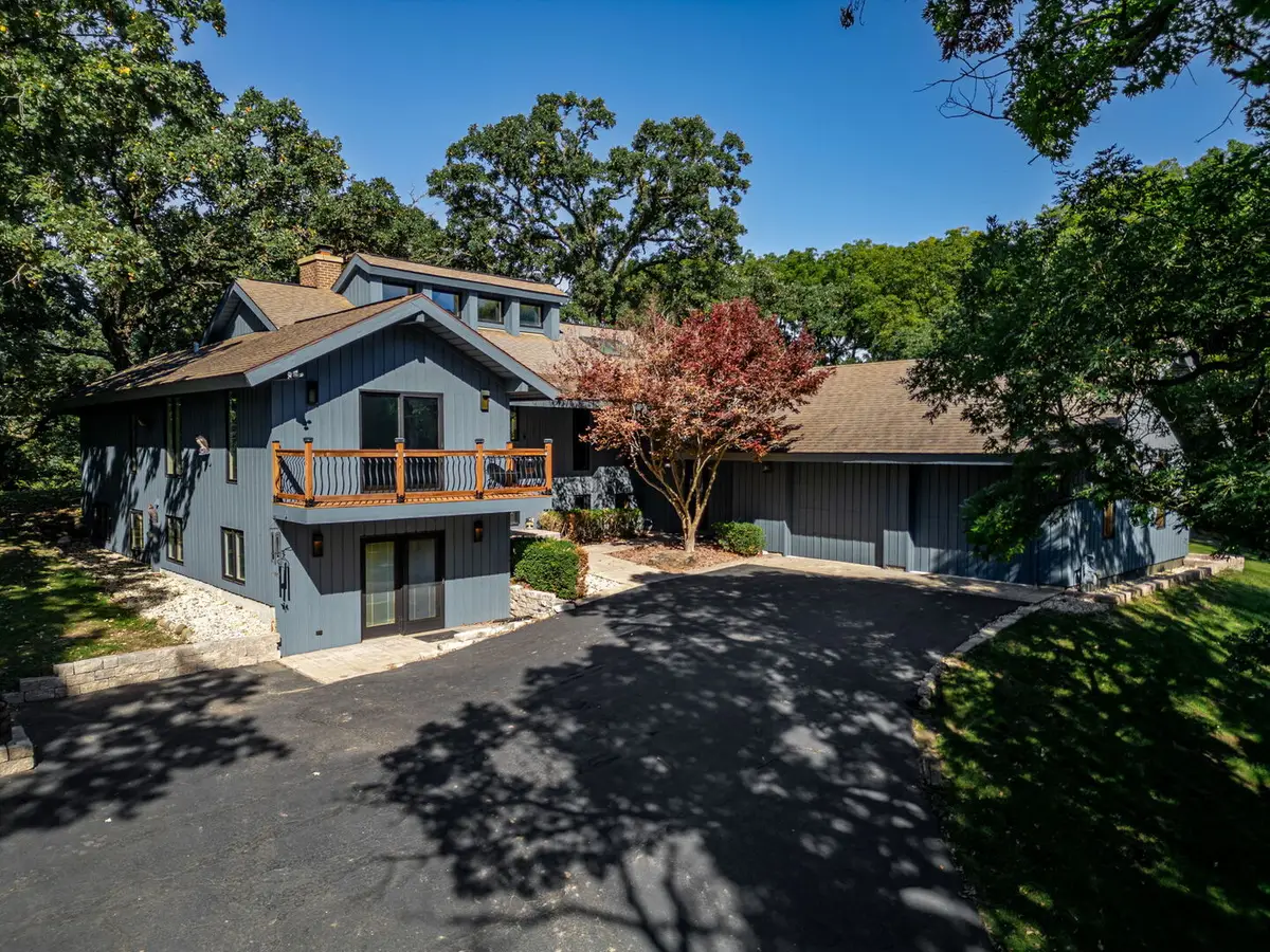 7707 N Valley Hill Road, Woodstock, IL 60098 - #1