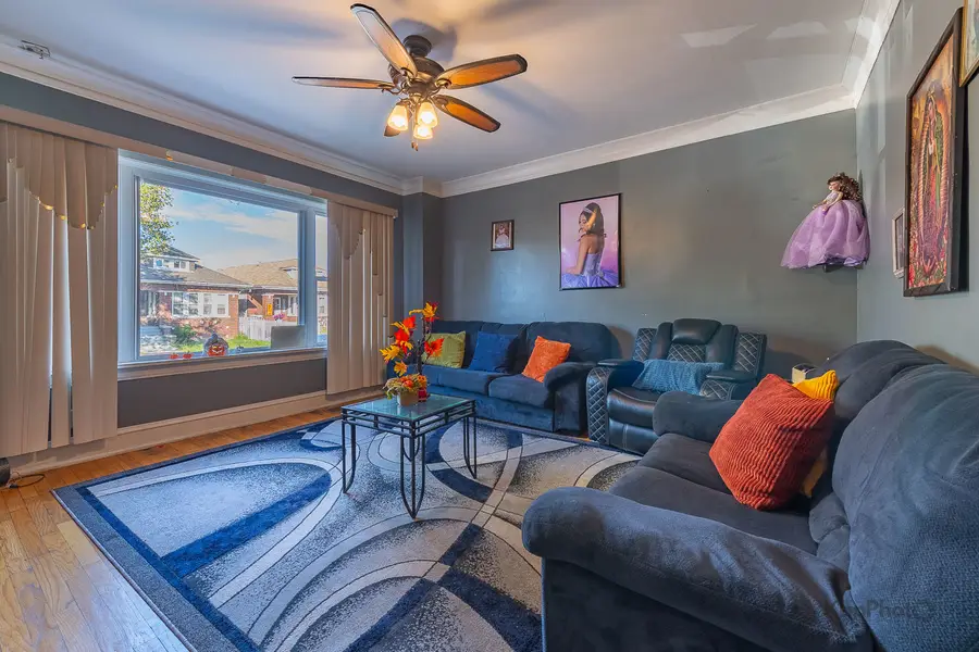 6123 S Washtenaw Avenue, Chicago, IL 60629 - #2