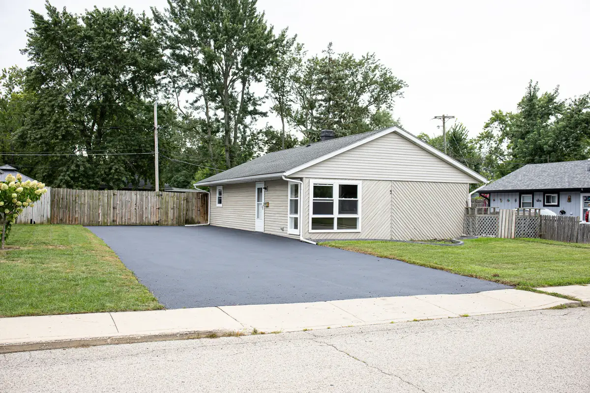 3 Walnut Street, Carpentersville, IL 60110 - #1