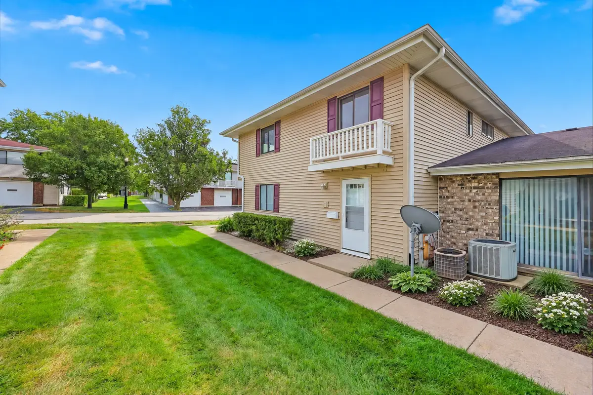 18 Eastham Court #18, Schaumburg, IL 60193 - #1