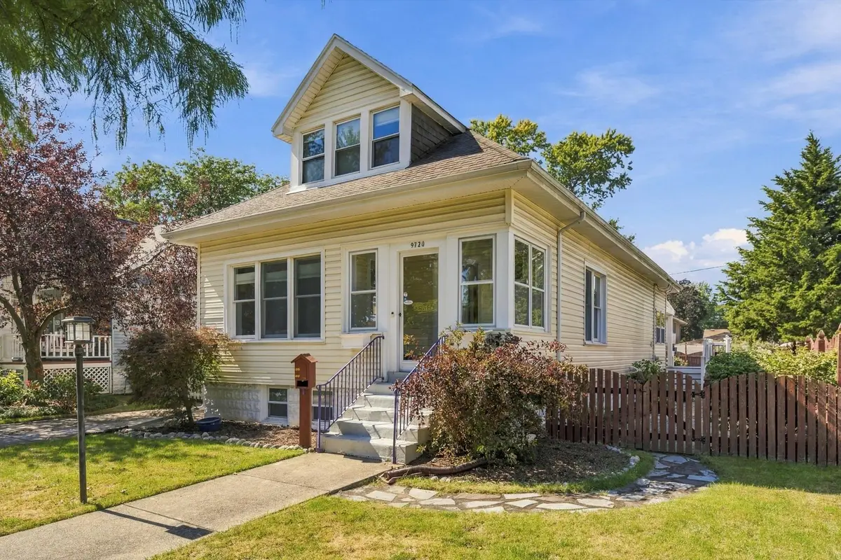 9720 Tulley Avenue, Oak Lawn, IL 60453 - #1