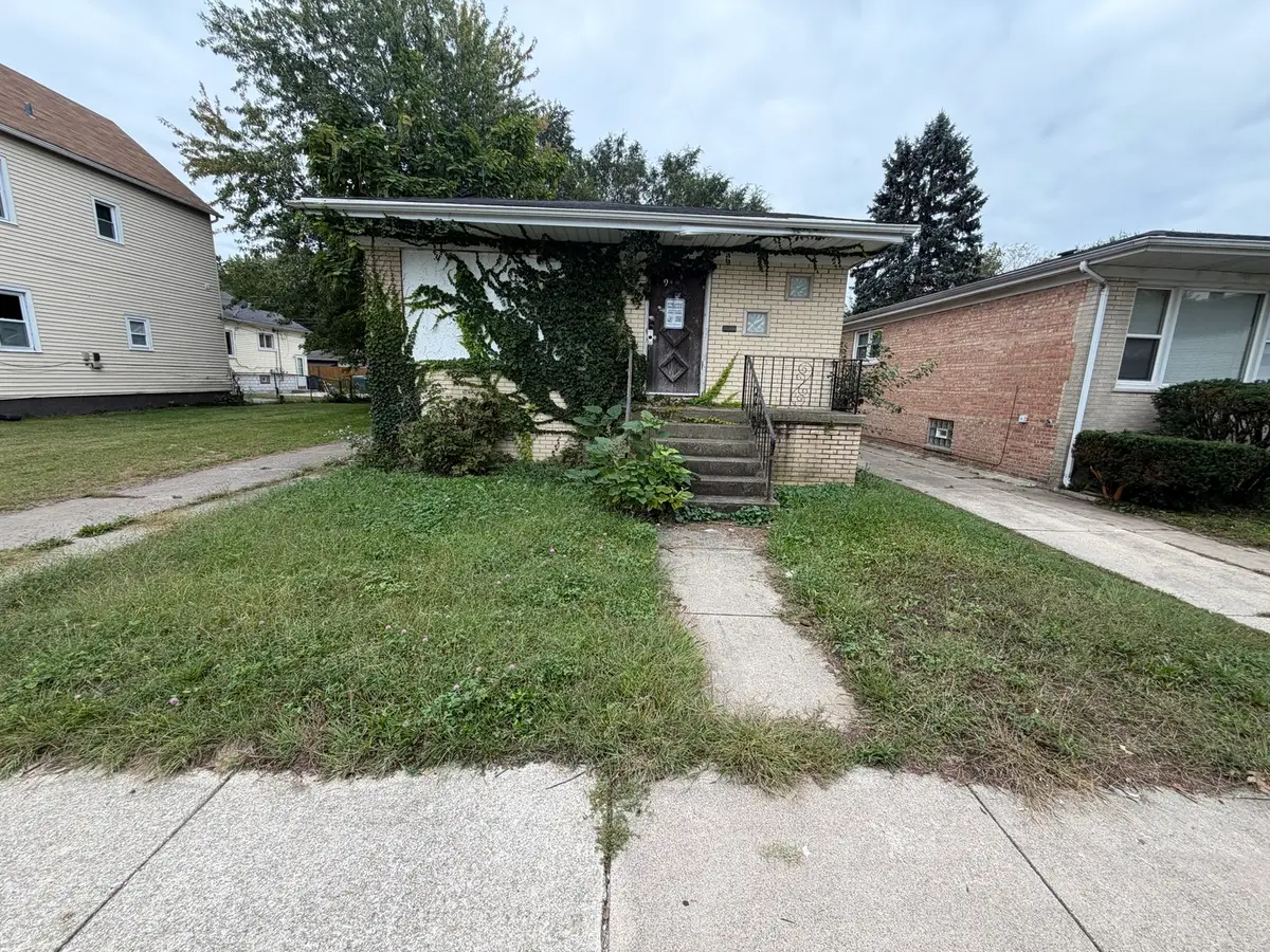 319 154th Place, Calumet City, IL 60409 - #1