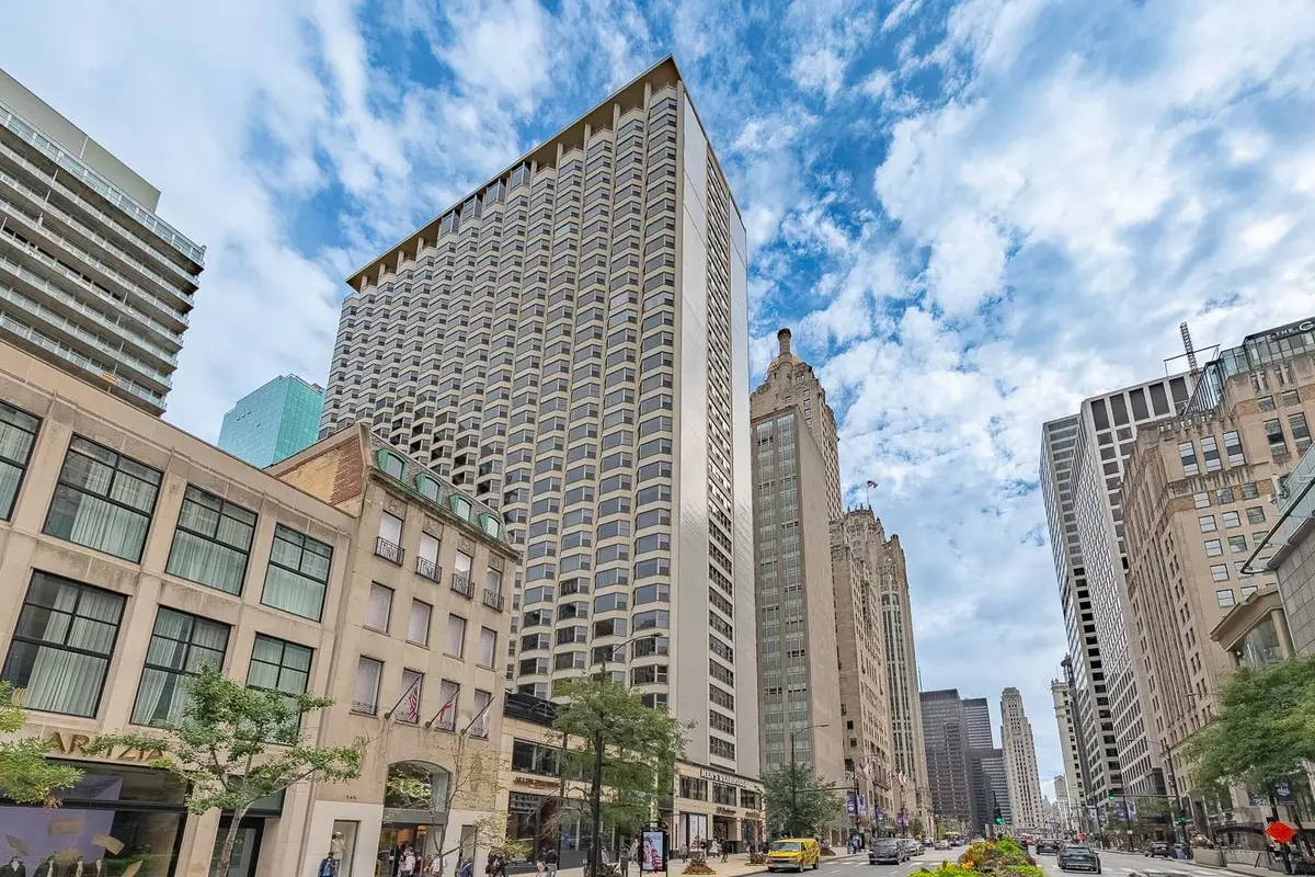 535 N Michigan Avenue #2003, Chicago, IL 60611 - #1