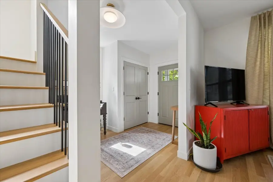 528 Ferdinand Avenue, Forest Park, IL 60130 - #3