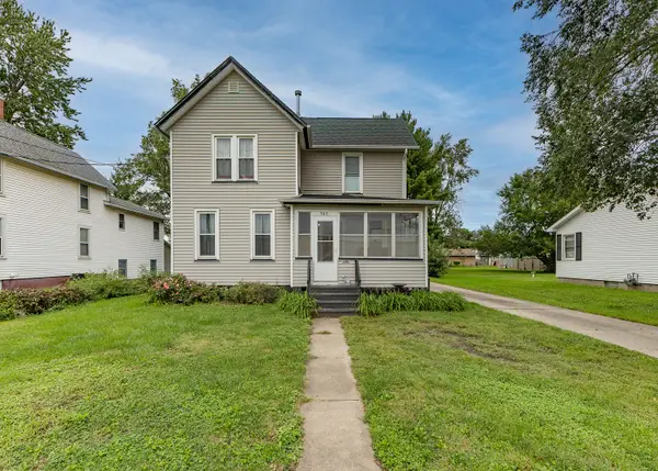 545 E Exchange Street, Geneseo, IL 61254