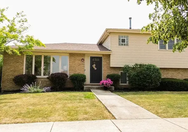 17001 93rd Avenue, Orland Hills, IL 60487