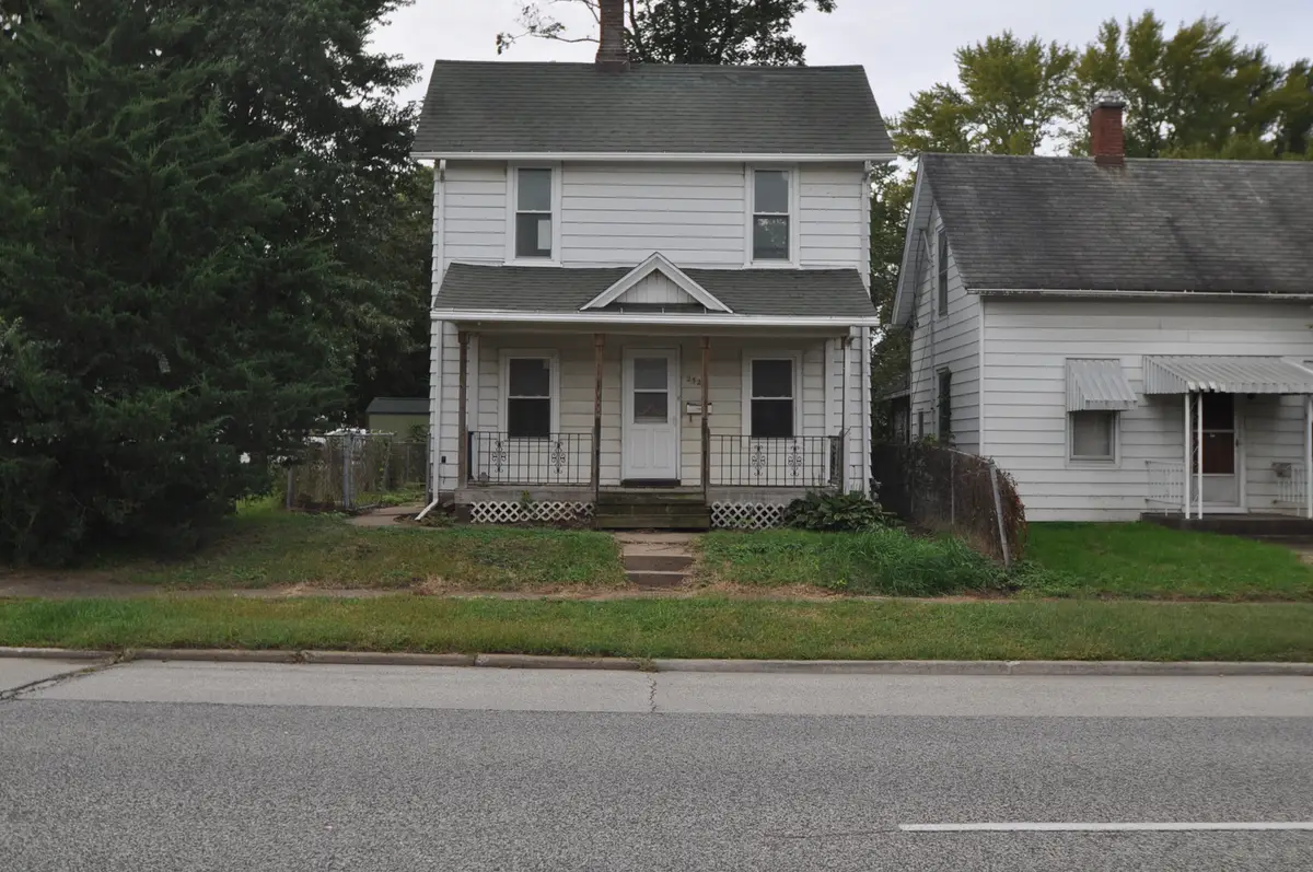 2520 4th Avenue, Moline, IL 61265 - #1