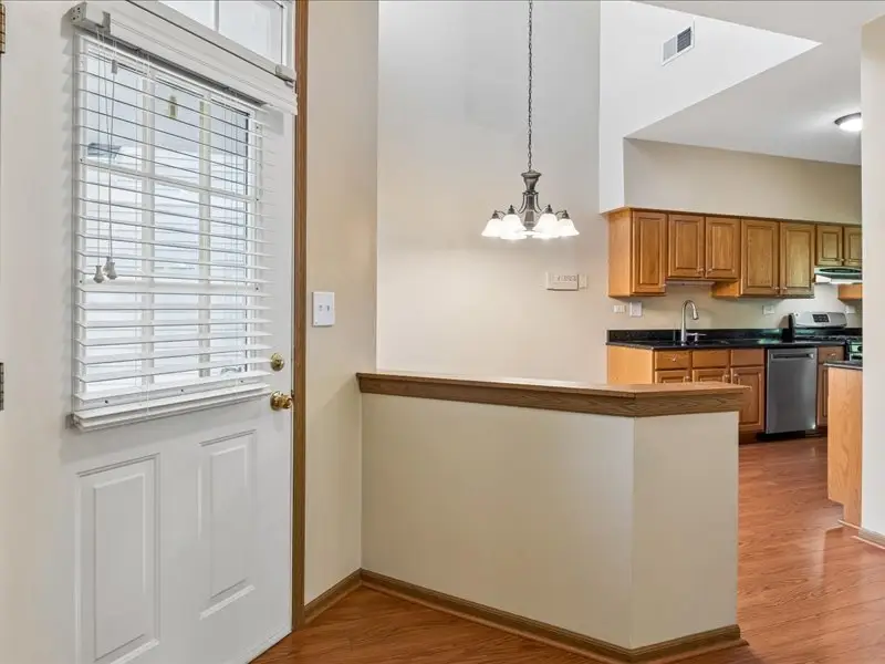 980 Sheridan Circle #980, Naperville, IL 60563 - #3