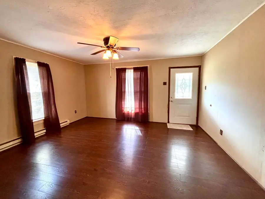 112 S 10th Street, Herrin, IL 62948 - #3