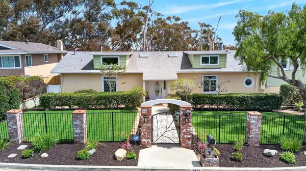 2939 Mesa Drive, Oceanside,  92054