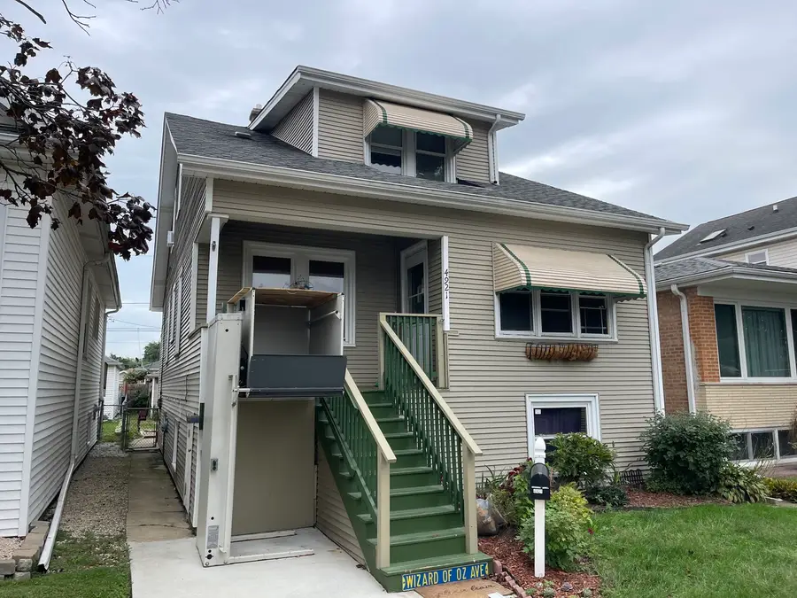 4921 N Moody Avenue, Chicago, IL 60630 - #2