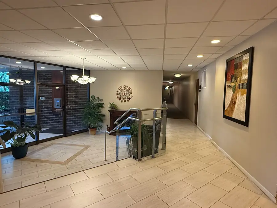 840 Wellington Avenue #103, Elk Grove Village, IL 60007 - #2