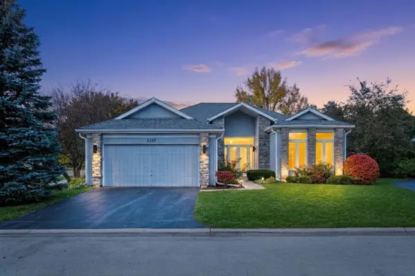 3177 N Southern Hills Drive, Wadsworth, IL 60083