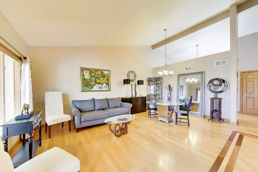 11S352 Deer Trail Court, Burr Ridge, IL 60527 - #2
