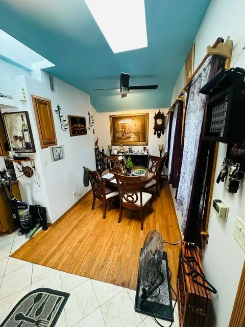 5656 N Jersey Avenue, Chicago, IL 60659 - #2