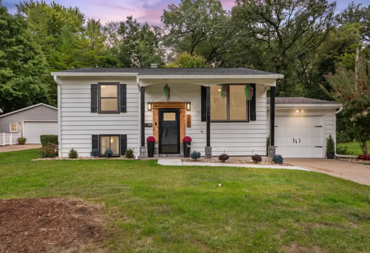 1141 6th Street, Milan, IL 61264 - #1