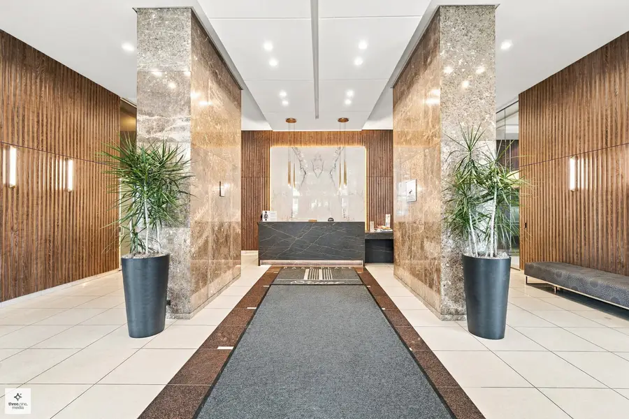 655 W Irving Park Road #5406, Chicago, IL 60613 - #2