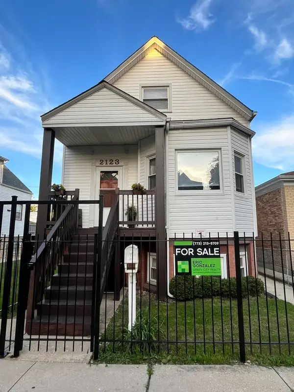 2123 N Karlov Avenue, Chicago, IL 60639