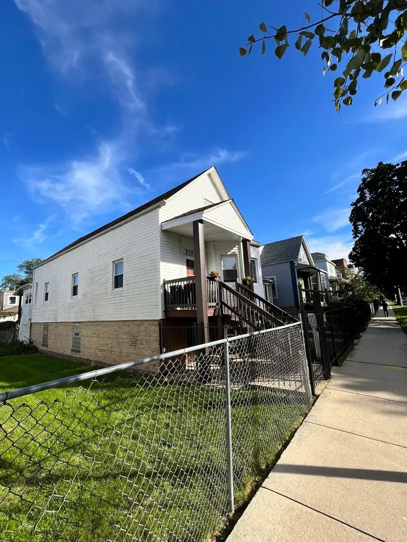 2123 N Karlov Avenue, Chicago, IL 60639 - #3
