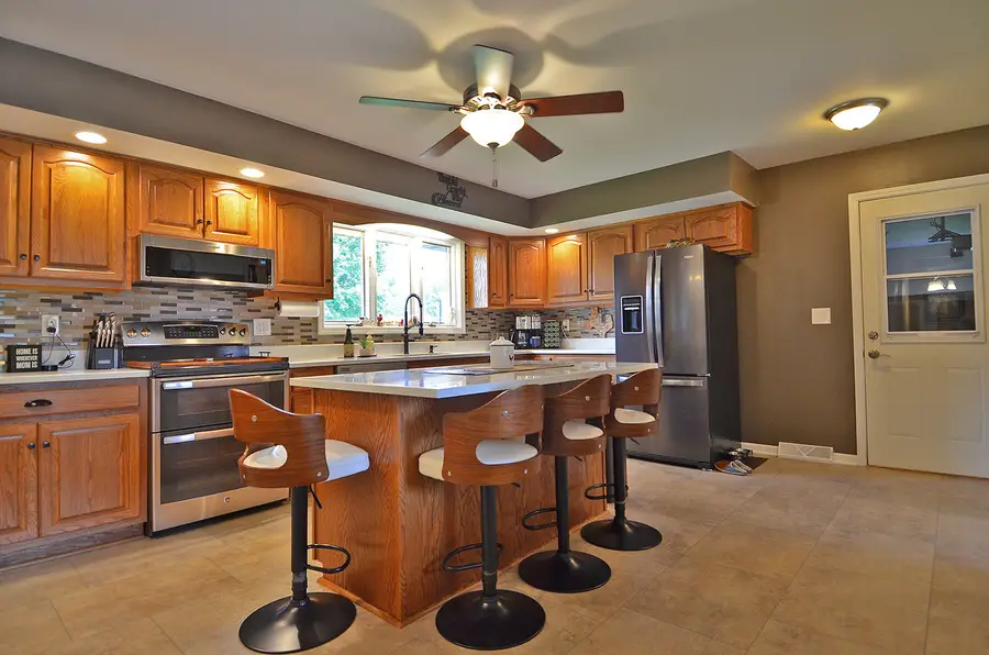 904 Luke Street, Ottawa, IL 61350 - #2