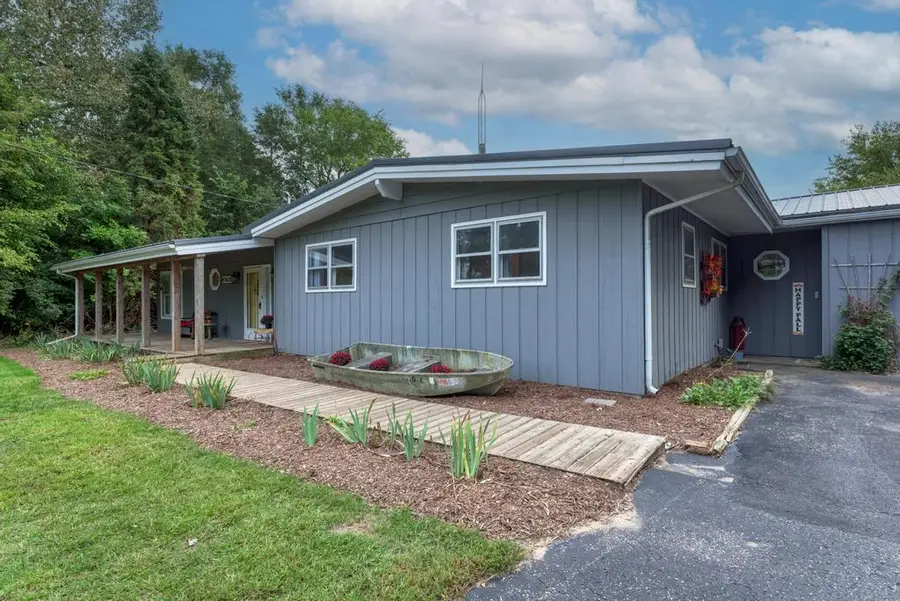 3245 N Lakeside Drive, Coal City, IL 60416 - #3