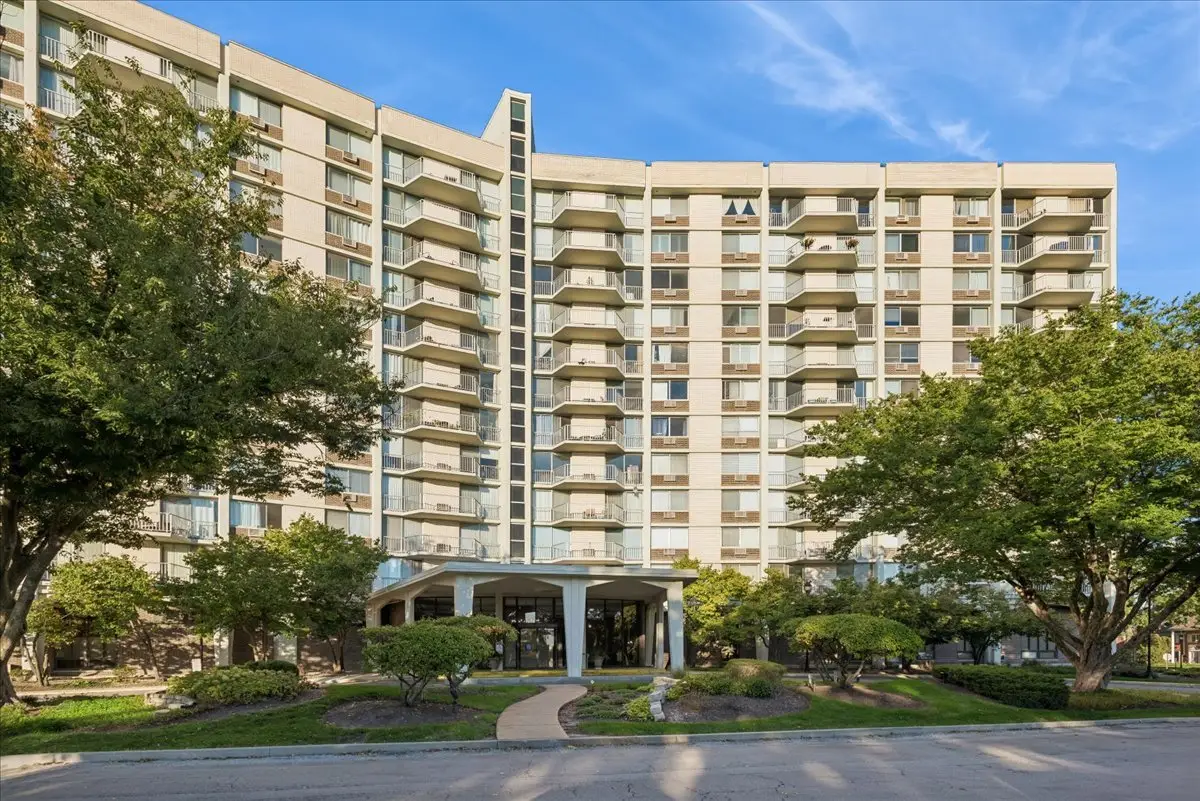 20 N Tower Road #6A, Oak Brook, IL 60523 - #1