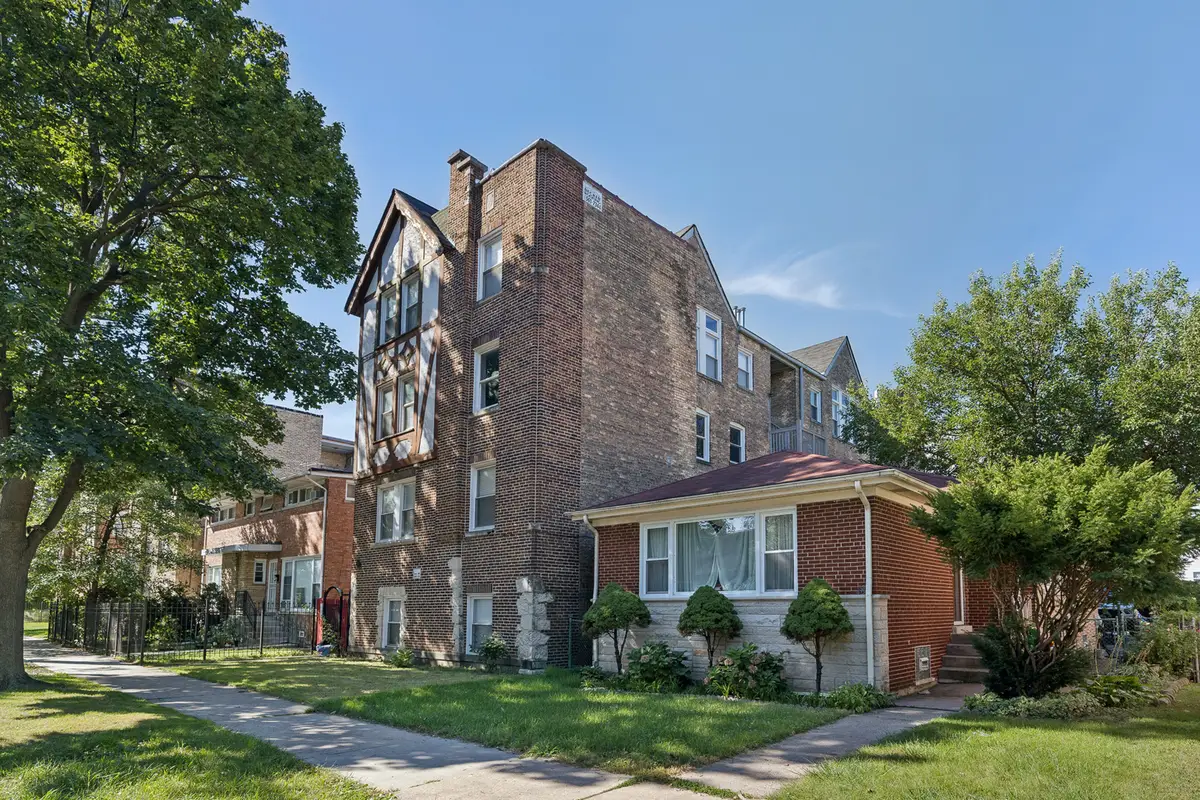6450 N Troy Street #3W, Chicago, IL 60645 - #1