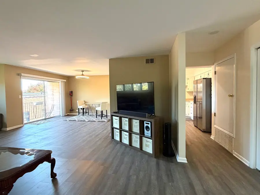 2001 Sherman Avenue #506, Evanston, IL 60201 - #3