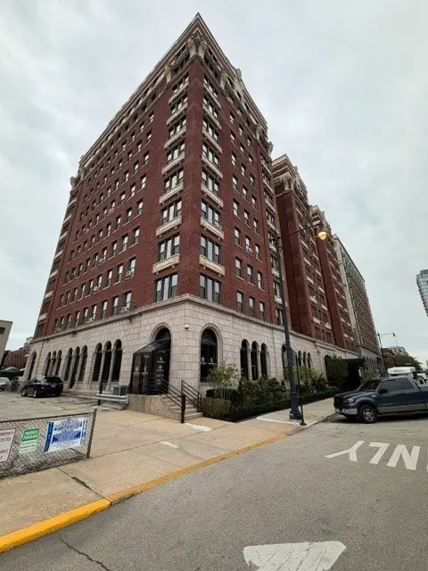 5300 S South Shore Drive #63, Chicago, IL 60615