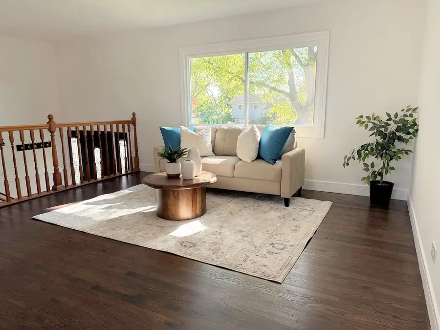 730 Hillcrest Boulevard, Hoffman Estates, IL 60169 - #2