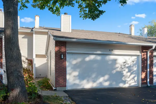 429 Wren Lane, Deerfield, IL 60015