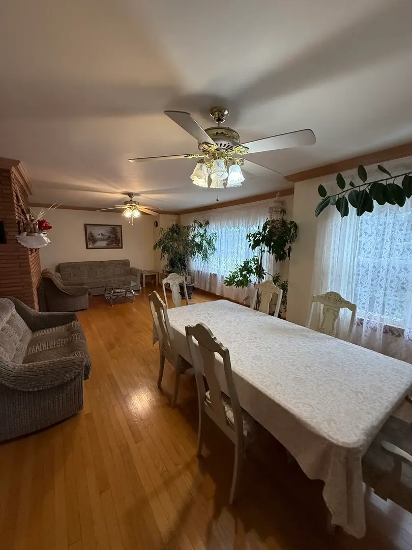 9322 S 49th Avenue, Oak Lawn, IL 60453 - #3