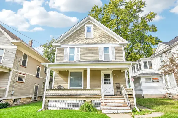 439 5th Street, Aurora, IL 60505